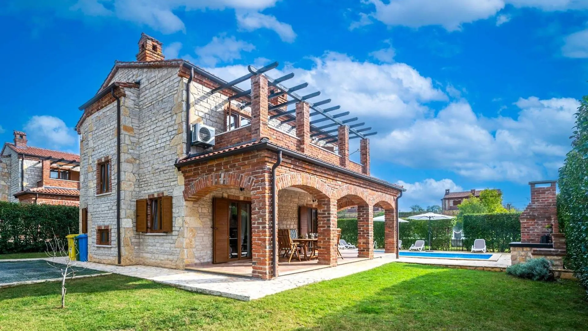 Villa Orlene Butkovici  Croatia
