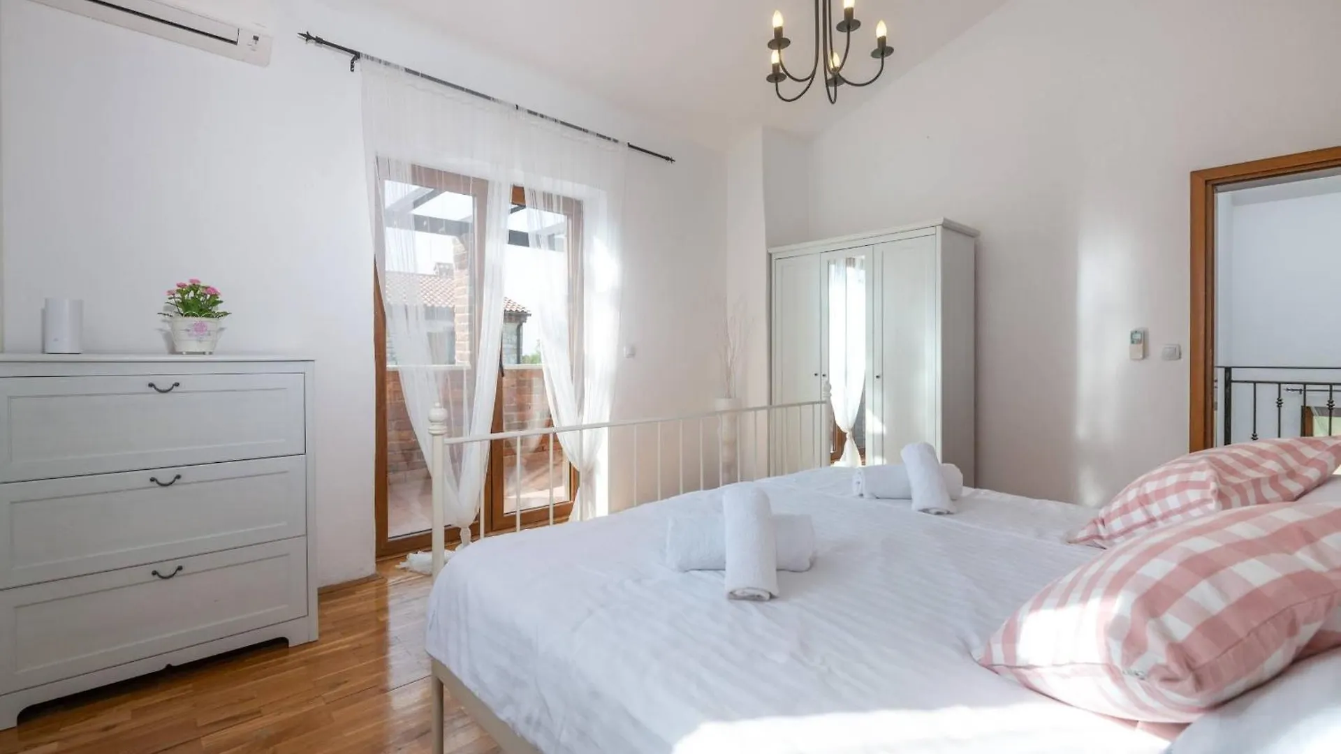 Villa Orlene Butkovici  Дом отдыха Butkovici (Istria)